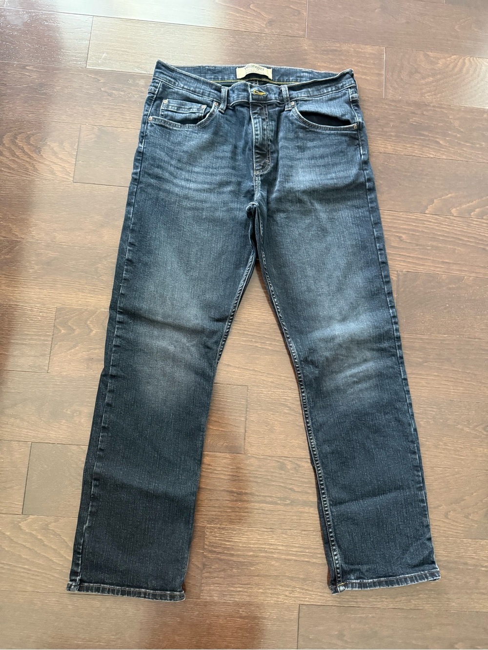 Wrangler Men's Jeans Dark Wash Size 34/30